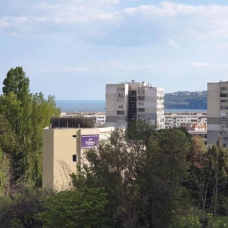 Family Holiday Apartments Breez 1 Várna Kültér fotó