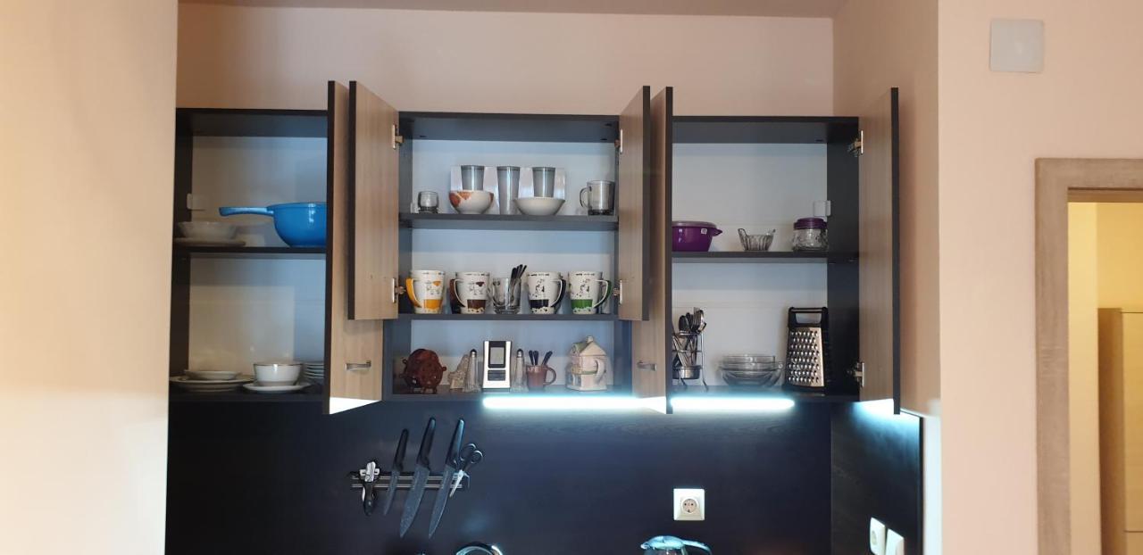 Family Holiday Apartments Breez 1 Várna Kültér fotó