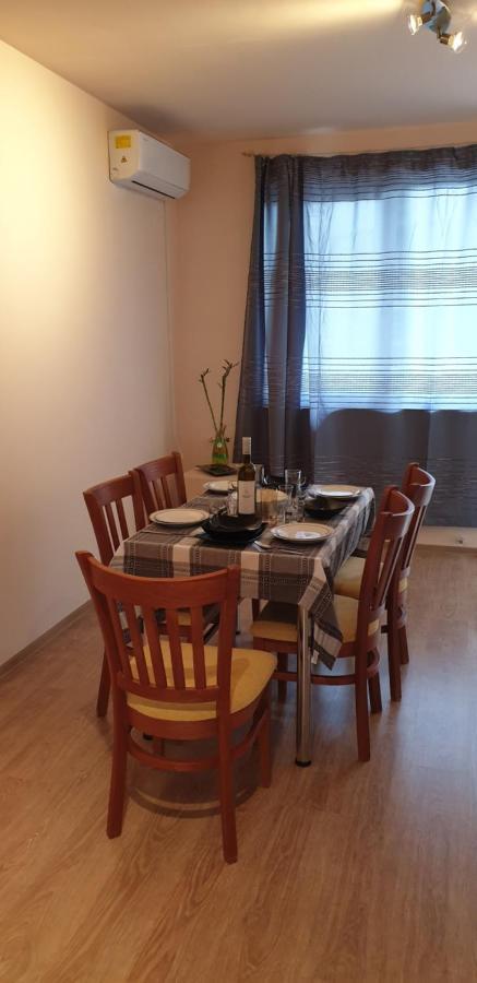 Family Holiday Apartments Breez 1 Várna Kültér fotó