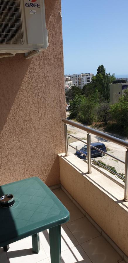 Family Holiday Apartments Breez 1 Várna Kültér fotó